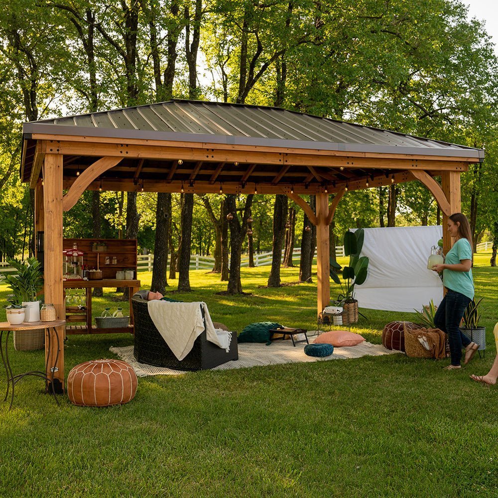 16×12 Barrington Gazebo – Assembly included